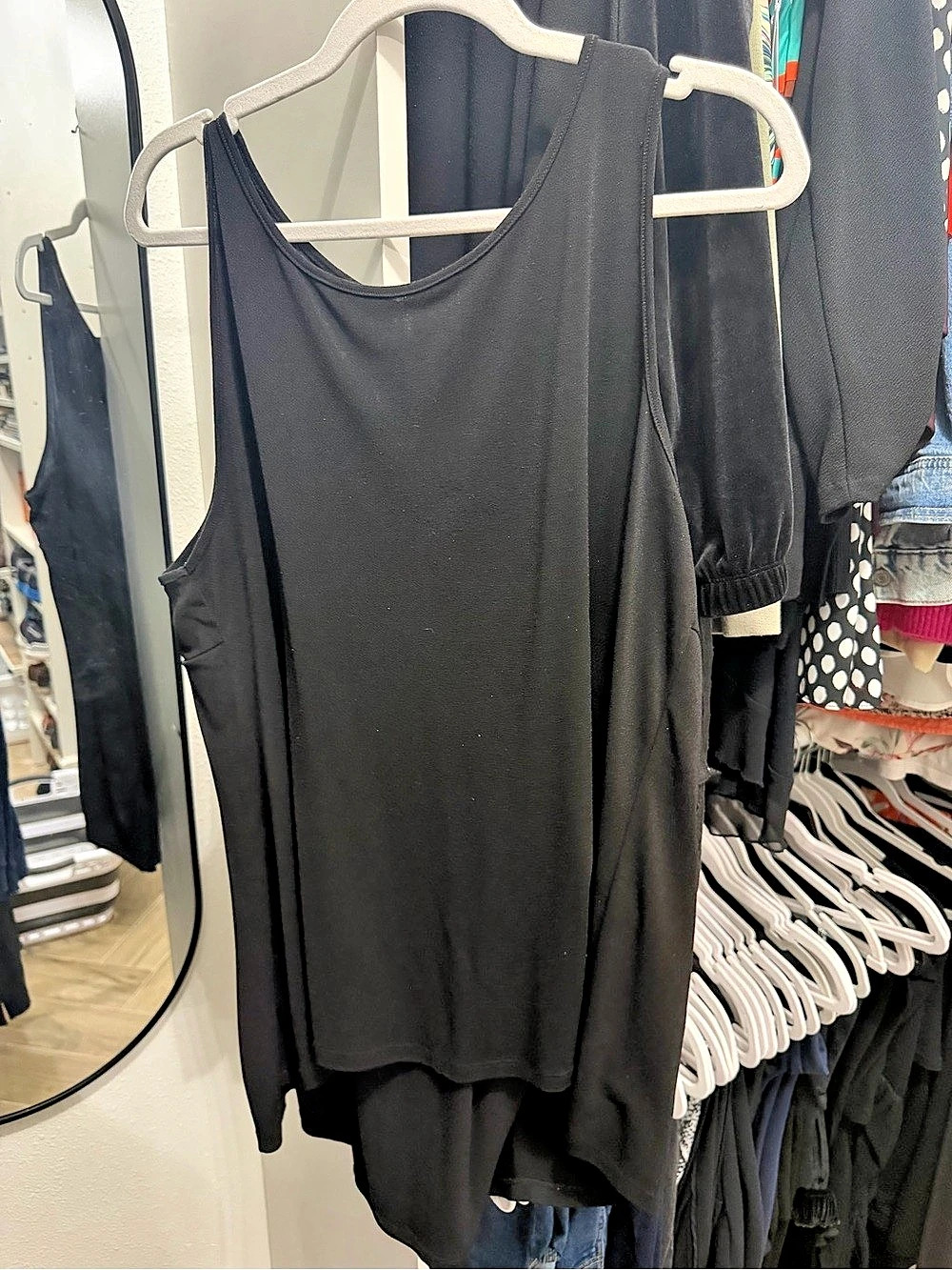 Vince Camuto XL Black Sleeveless High Low Tunic Top